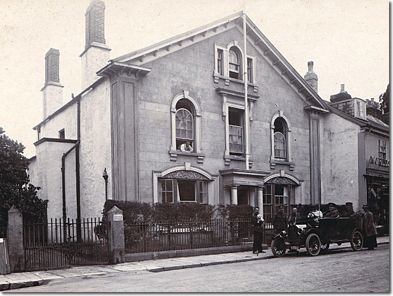 Alpha House, 11 Fore Street, Chudleigh